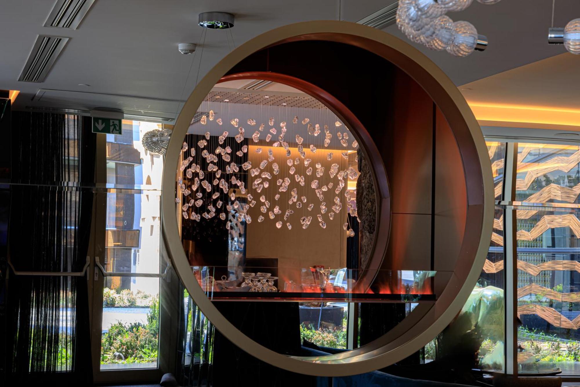 Seven Visions Resort And Places, The Dvin 耶烈万 外观 照片