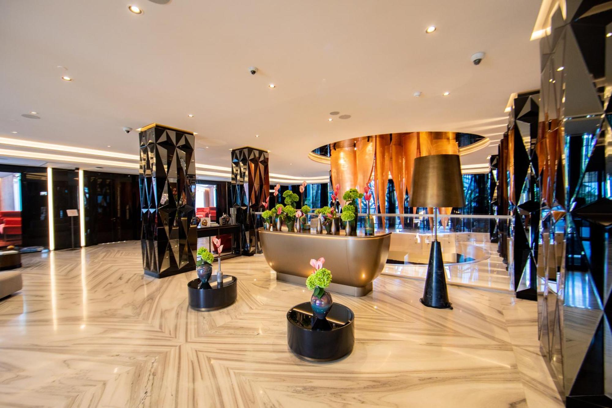 Seven Visions Resort And Places, The Dvin 耶烈万 外观 照片